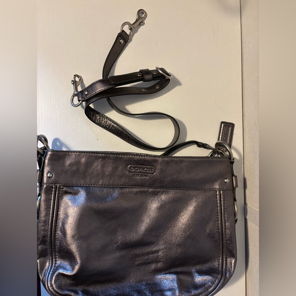 Coach Legacy West Zoe Hobo Bag EUC Bronze - Picture 3 of 11